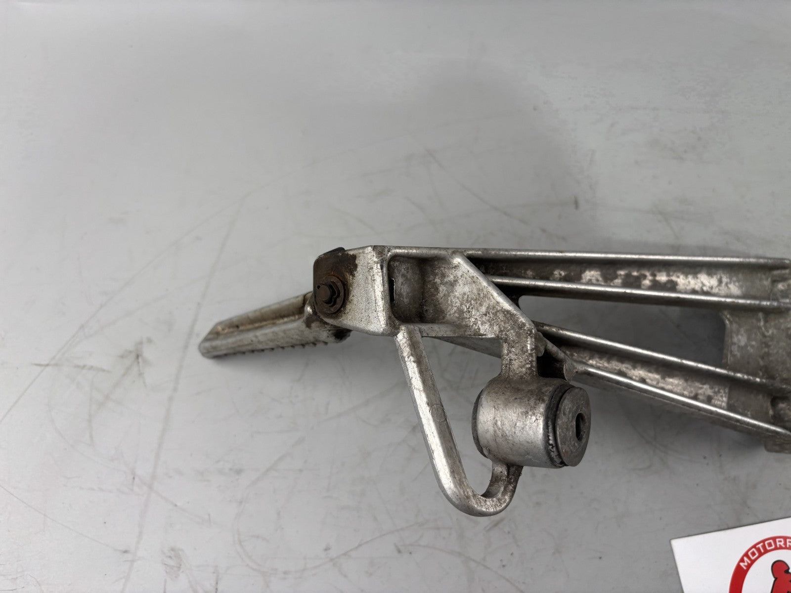 Honda VFR750 F Rc36/2 Fußraste hinten rechts Soziusfußraste Foot Step Hanger