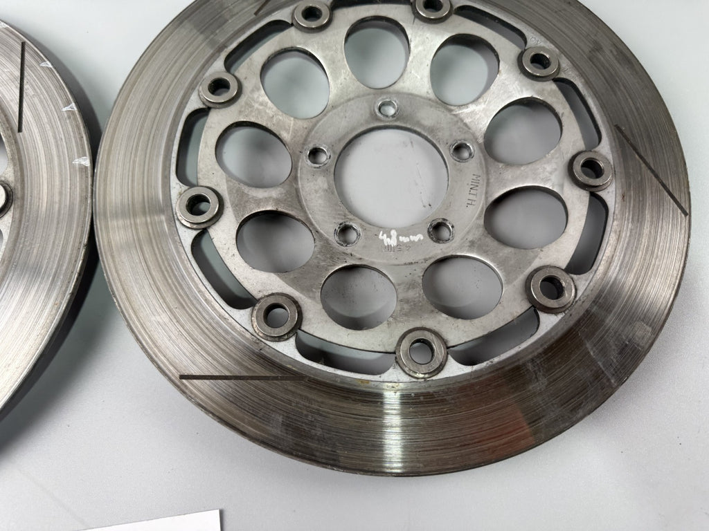 Suzuki GSX - R 1100 GV73C Bremsscheiben Bremsscheibe Brake Disc vorne 4,8mm