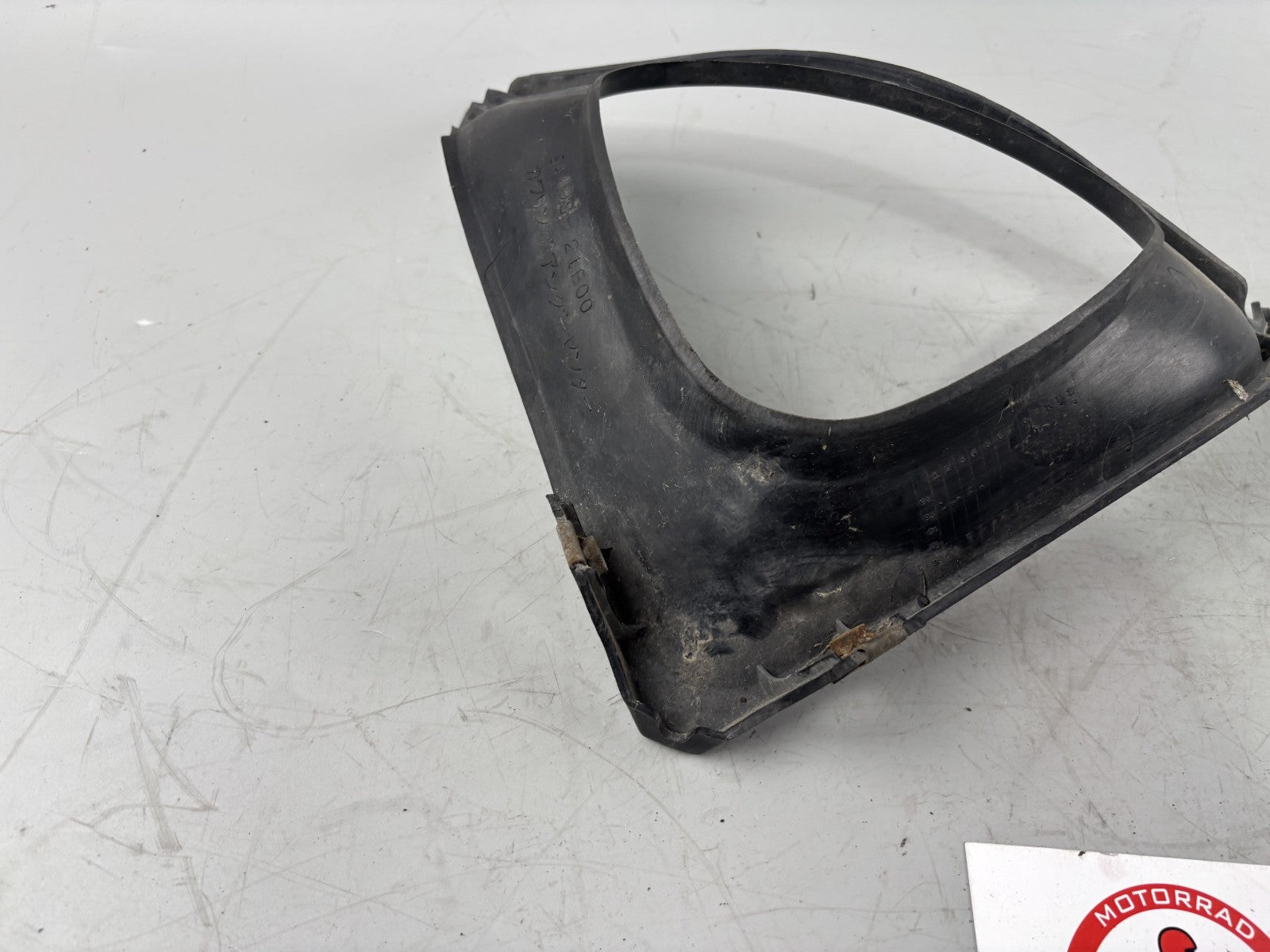 Suzuki RF 600 R GN76A Abdeckung Innen Verkleidung Spoiler Bug Bugspoiler Inside