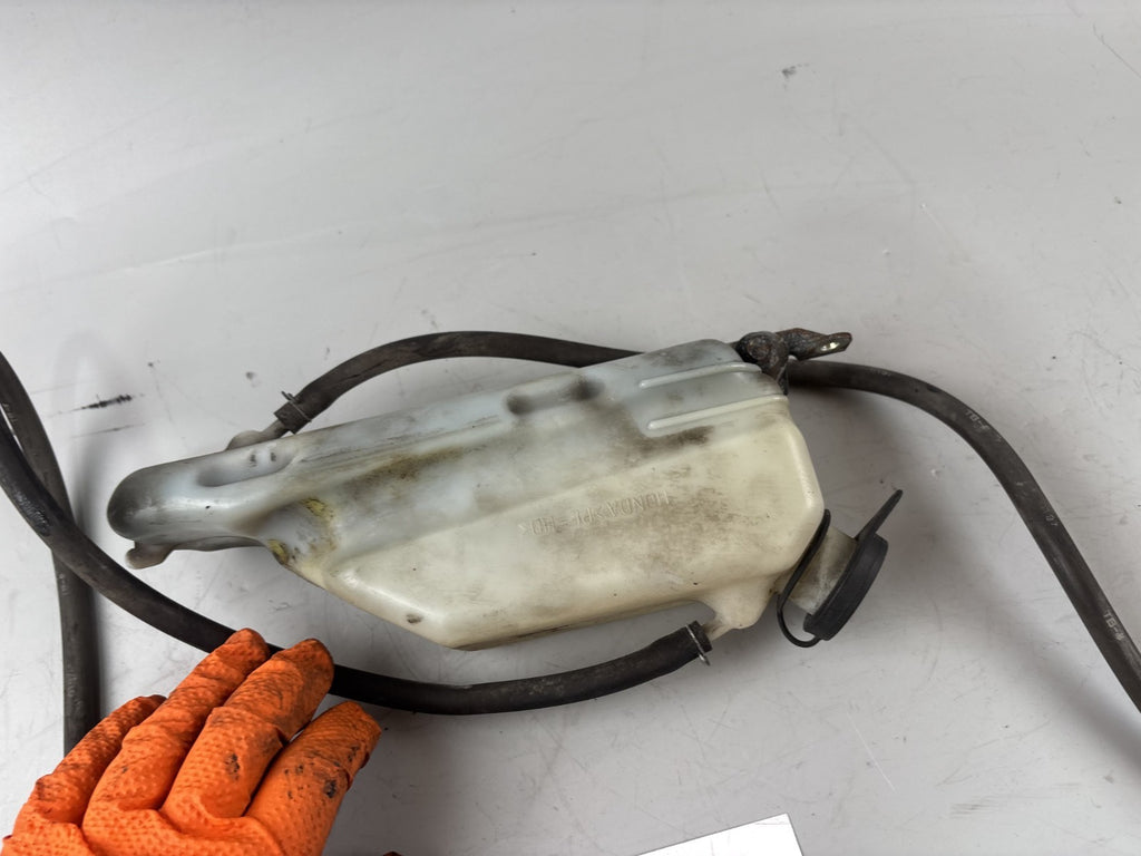 Honda VTR1000 F SC36 Firestorm Flüssigkeitsbehälter Ausgleichsbehälter Tank