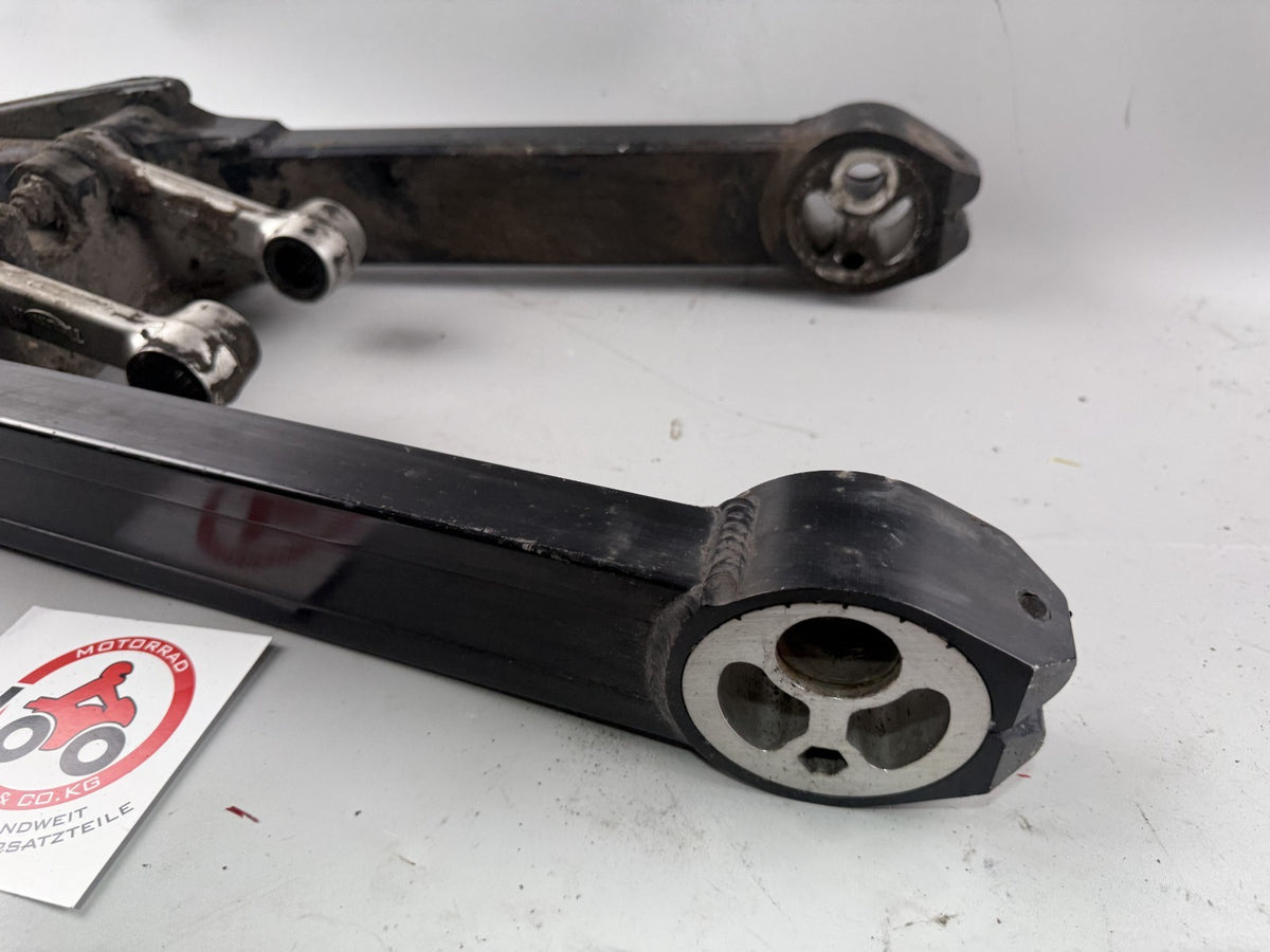 Triumph Speed Triple 900 T300B Schwinge Schwingarm Swing Swingarm Aufhängung