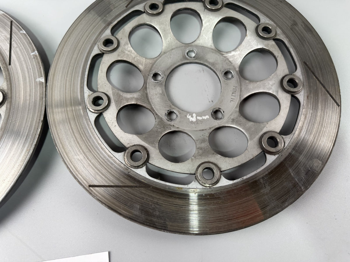 Suzuki GSX - R 1100 GV73C Bremsscheiben Bremsscheibe Brake Disc vorne 4,8mm