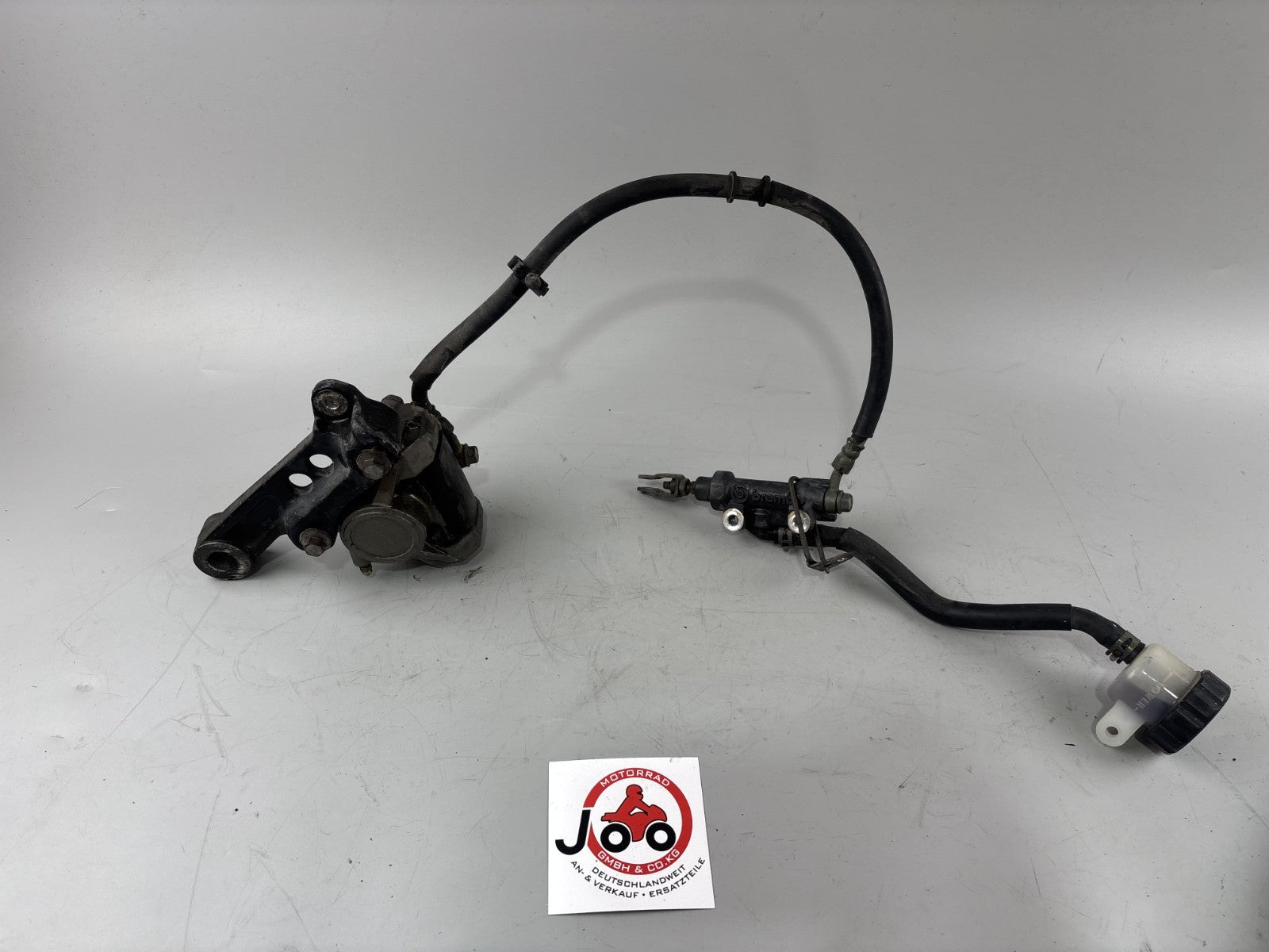 Yamaha XJR1300 RP02 Bremsanlage Brake Bremse Sattel Hinten back Pumpe
