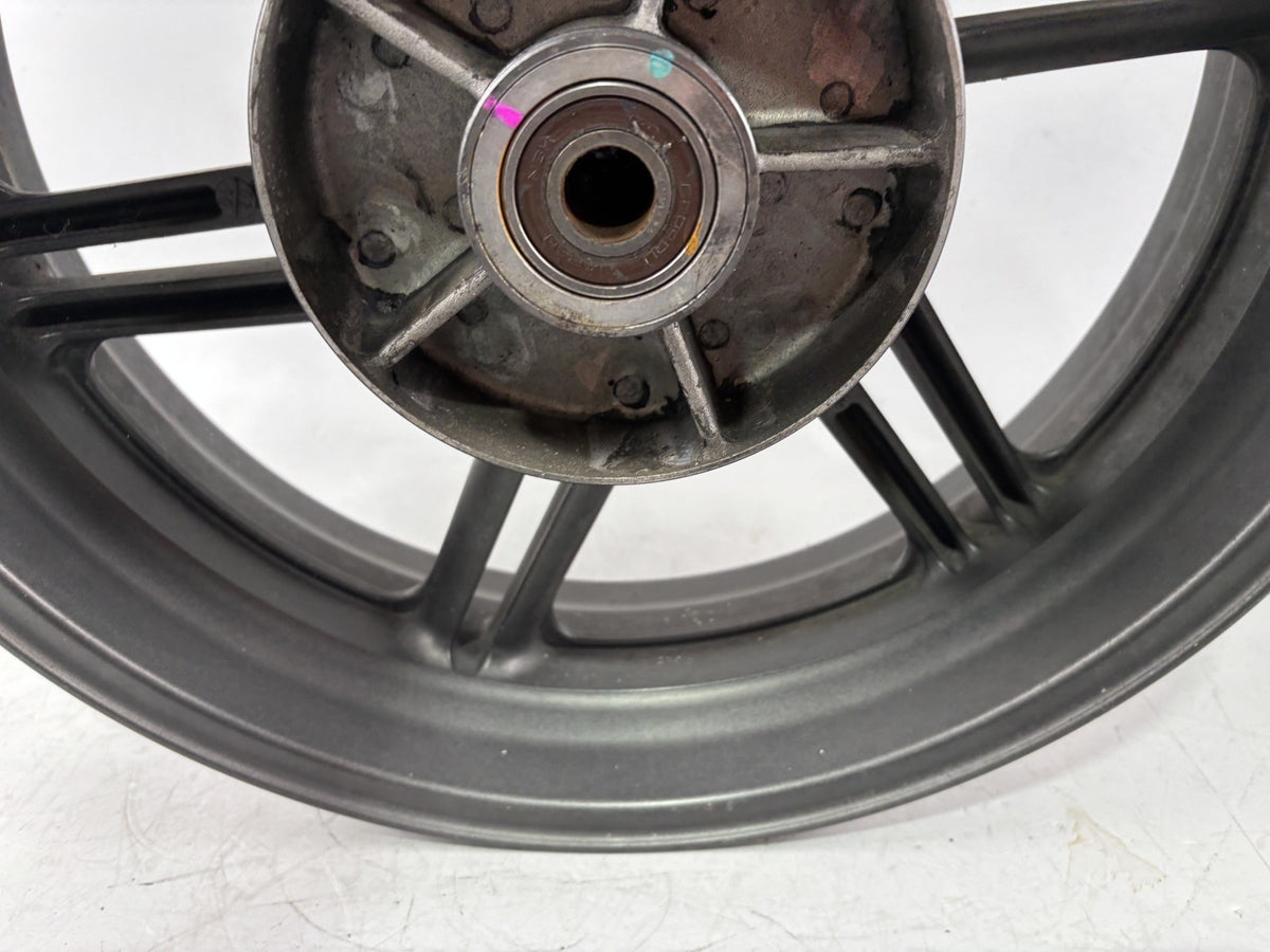 Honda CBF 600 S PC38 Hinterradfelge Felge Rim Rad hinten back Reifen