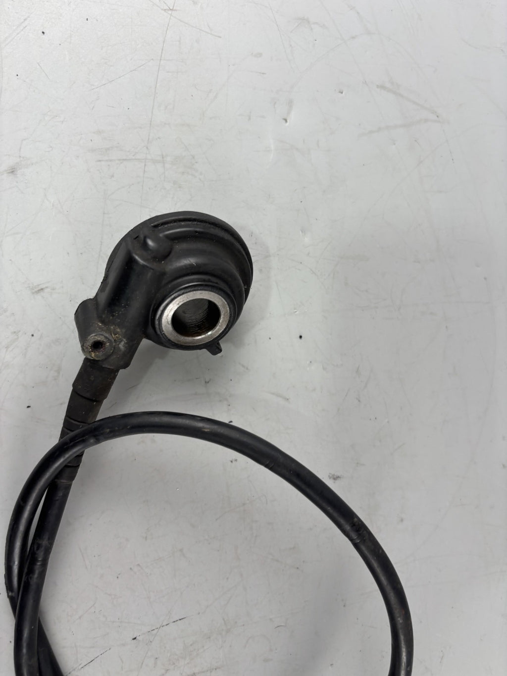 Suzuki GSX 750 AE Inazuma Tachoschnecke Tachowelle Speedometer Antrieb