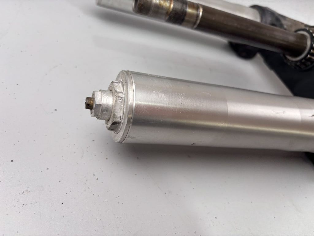 Suzuki GSX-R 1100 W GU75C Gabel Standrohr Tauchrohr Fork Absorber Federung