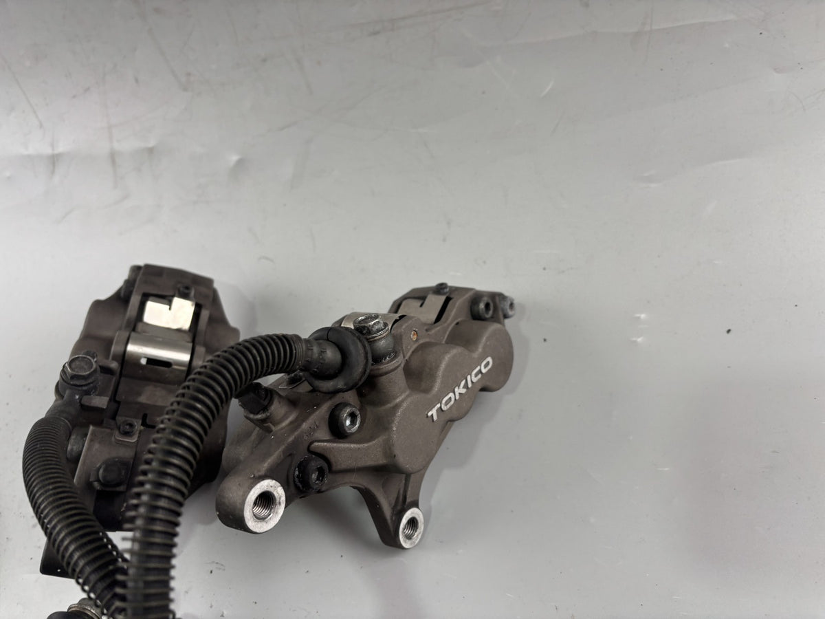 Kawasaki ZRX1100 ZRT10C Bremsanlage Bremse Brake Sattel Pumpe vorne front