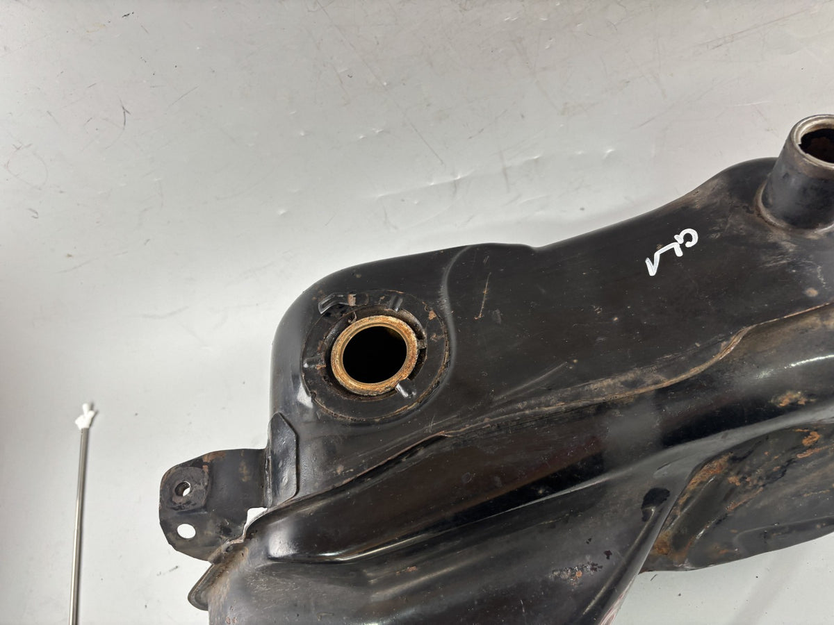 Honda GL1 GL1000 Goldwing Tank Treibstoff Kraftstoff Fuel Gas Gasoline