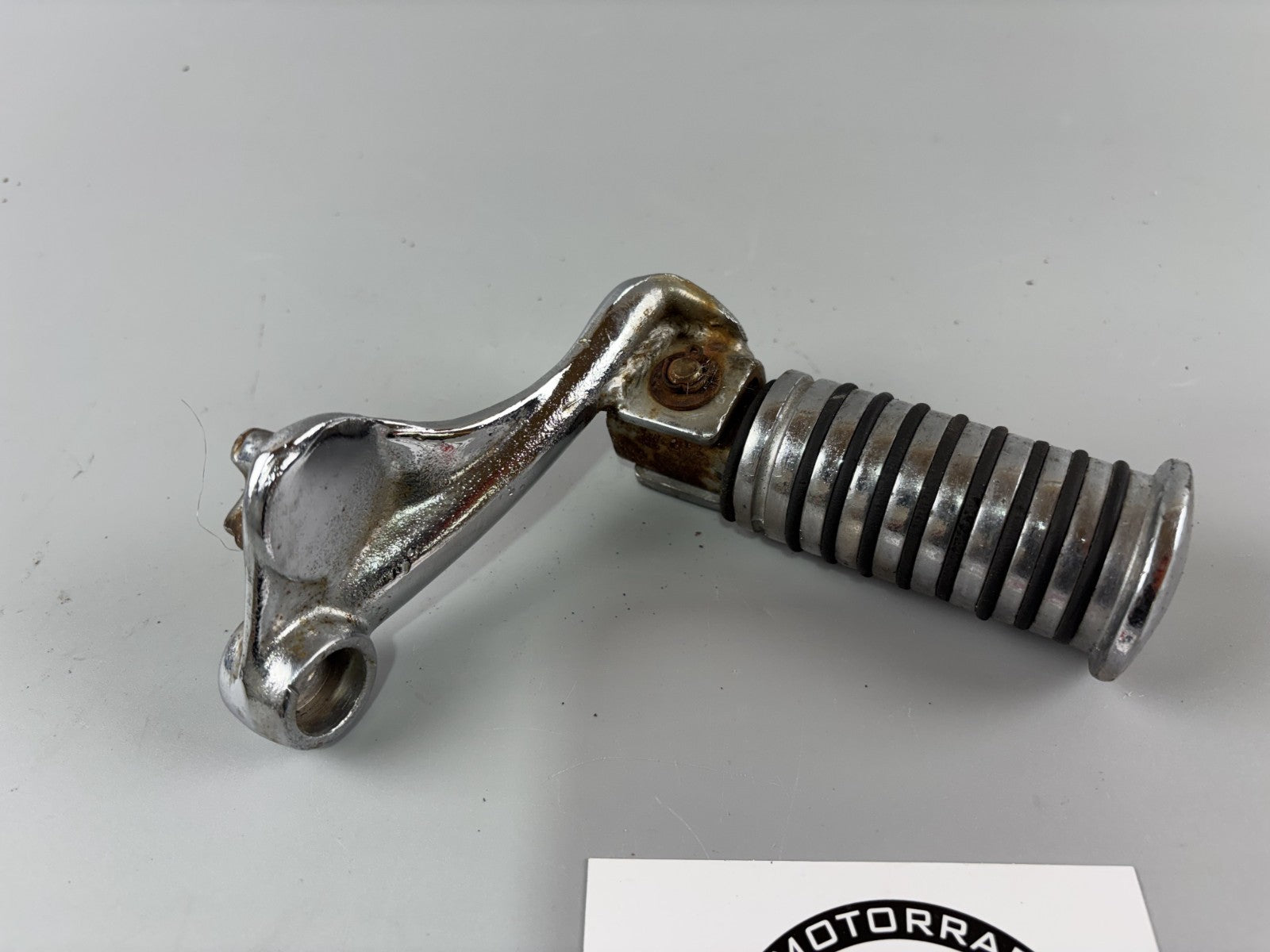 Honda CX500 C PC01 Güllepumpe Fußraste Foot Hangers vorne front rechts right