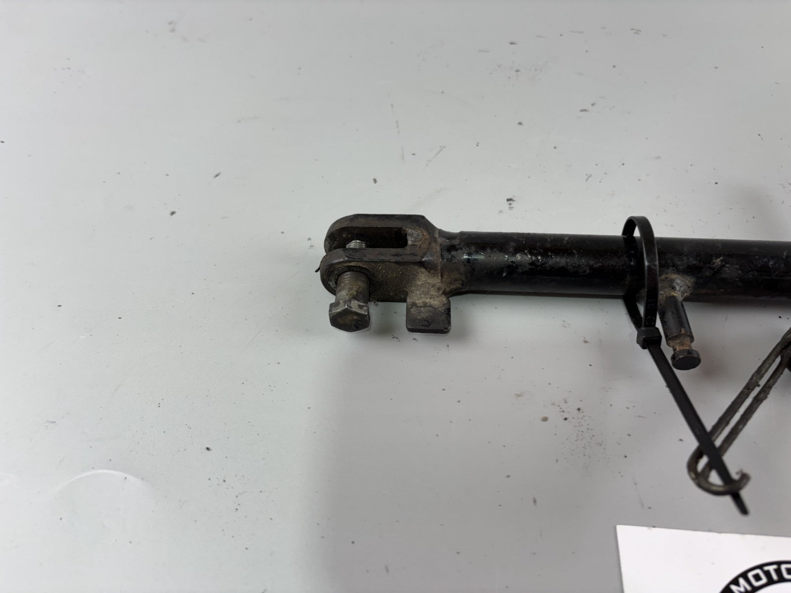 Suzuki GS 500 EU GM51B Seitenständer Sidestand Holder