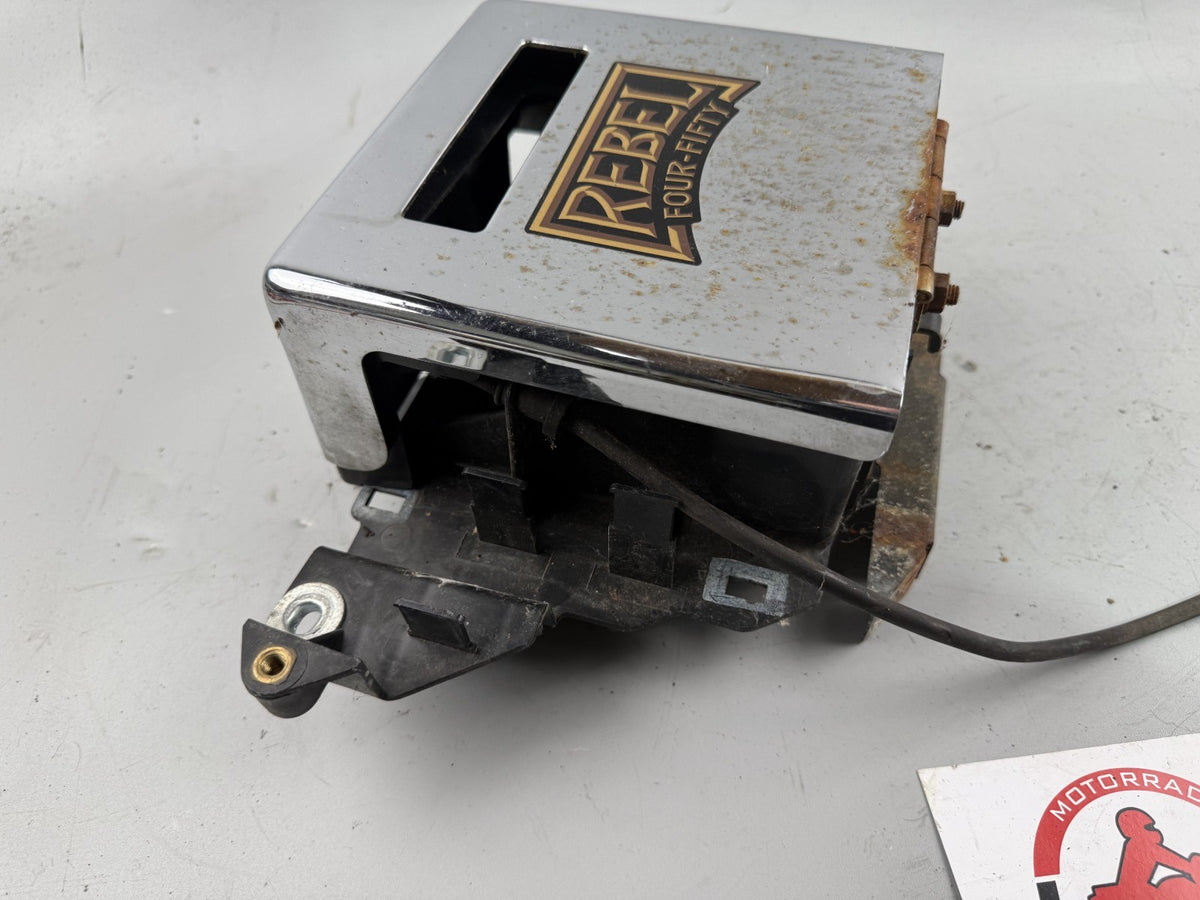 Honda CMX450 Rebell PC17 Batteriekasten Batteriefach Box