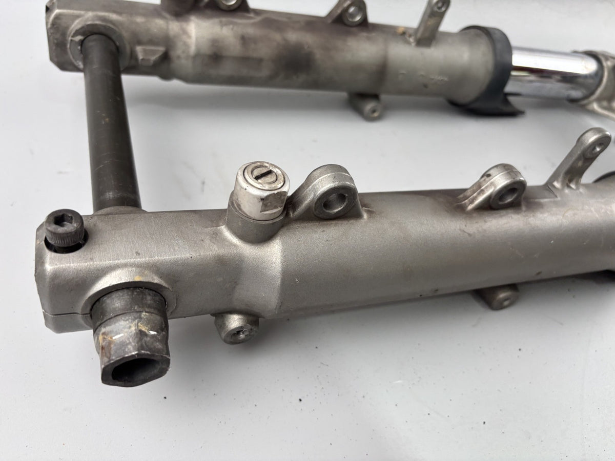 Yamaha YZF 1000 R Thunderace Gabel Standrohr Tauchrohr Fork Absorber Federung