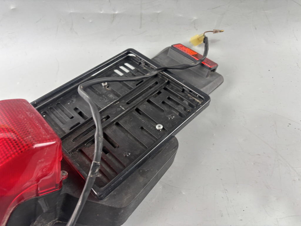 Honda SLR 650 Vigor FX 650 RD09 Kennzeichenhalter Kotflügel Radlauf Rücklicht