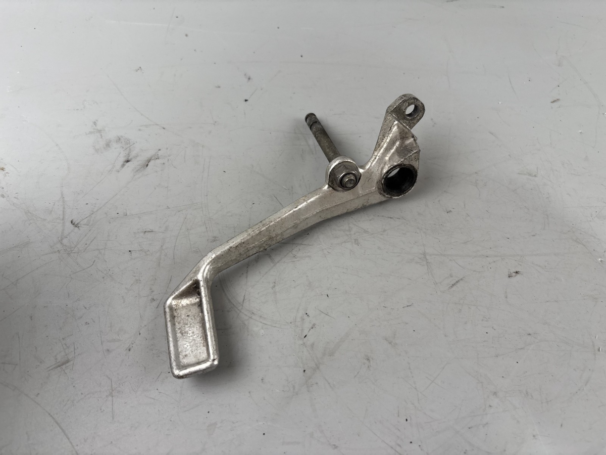Yamaha XJR1300 RP02 Bremspedal Bremshebel Brake Bremse hinten