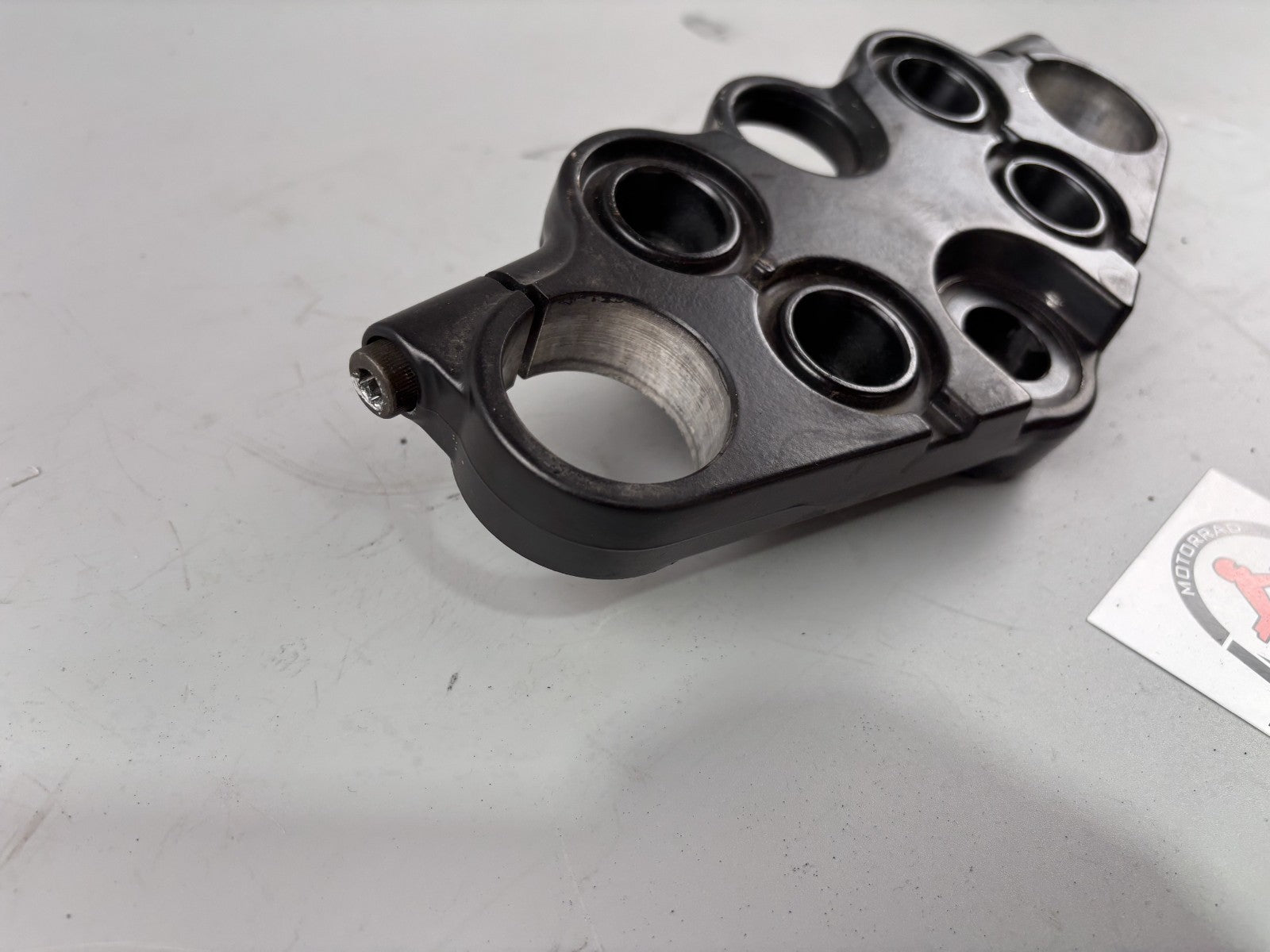 Suzuki GSX 750 F AK11 Gabelbrücke Bridge Verbindung oben obere