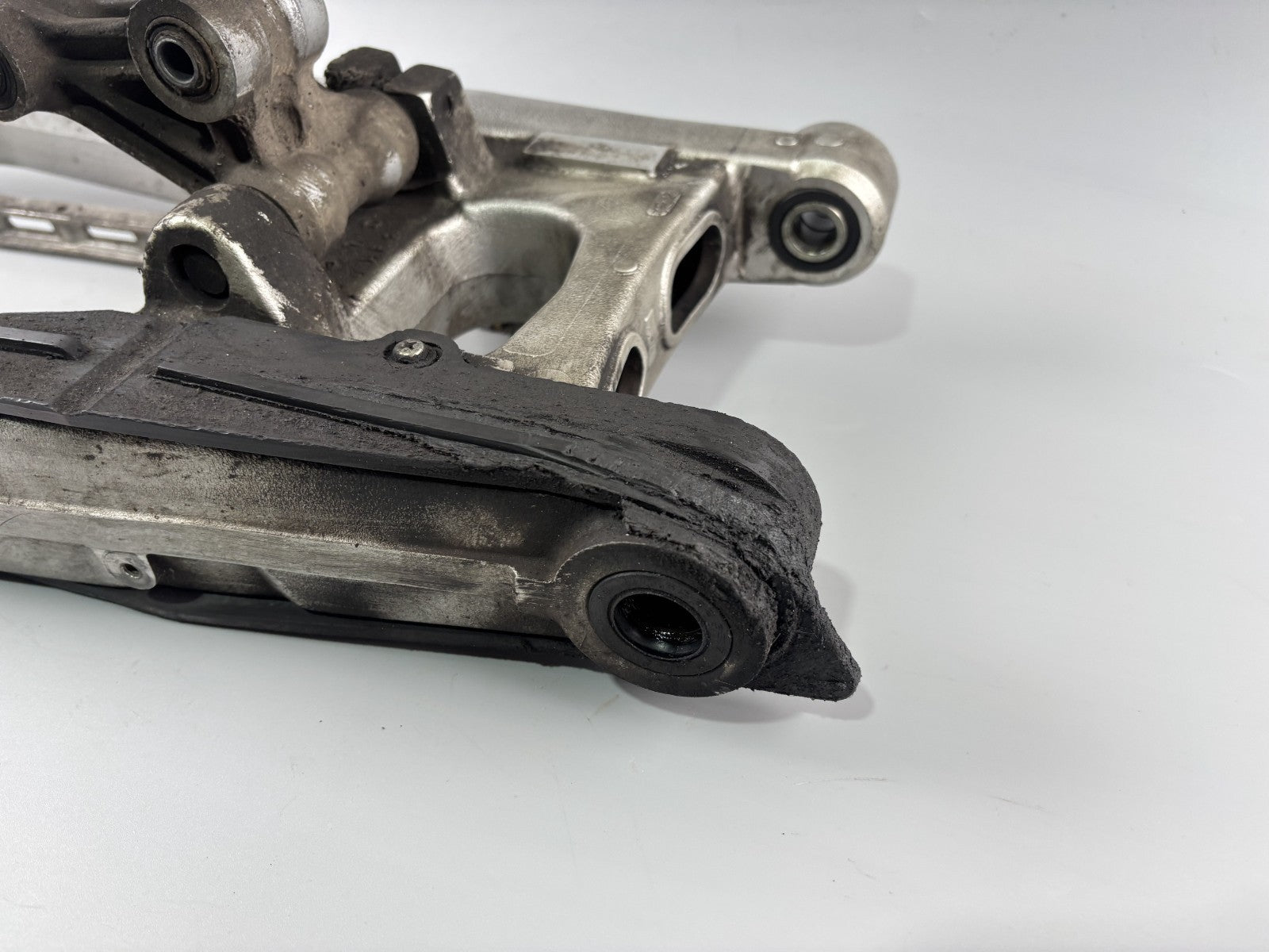 Honda VF 750 F RC15 Schwinge Schwingarm Swing Aufhängung Hinterrad Antrieb