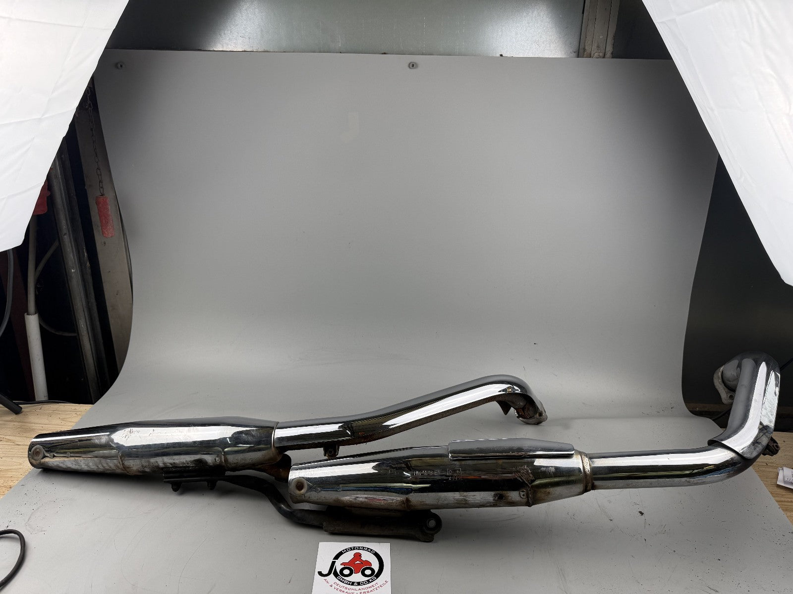 Honda VT600C Shadow Auspuffanlage Auspuff Exhaust Downpipe Schalldämpfer