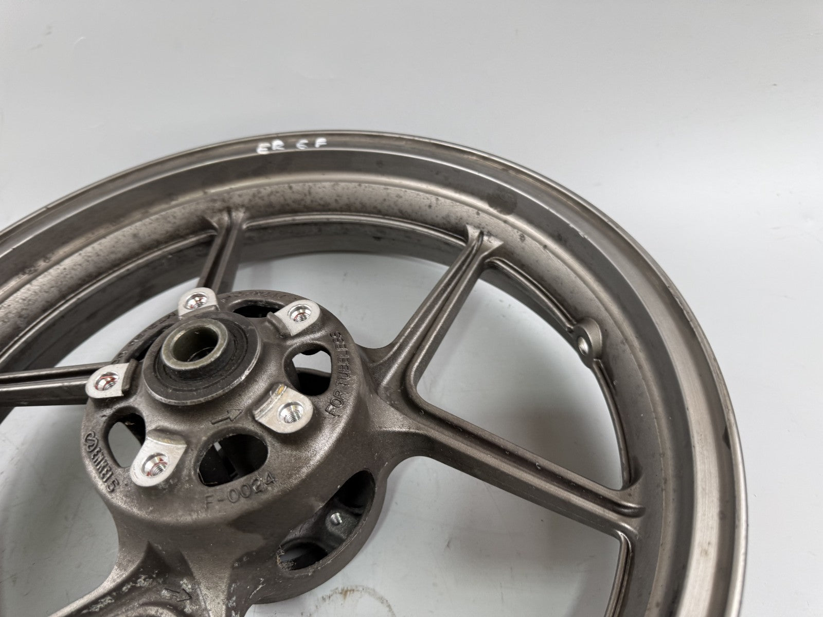 Kawasaki ER6F EX650A Vorderradfelge Rim vorne front Rad
