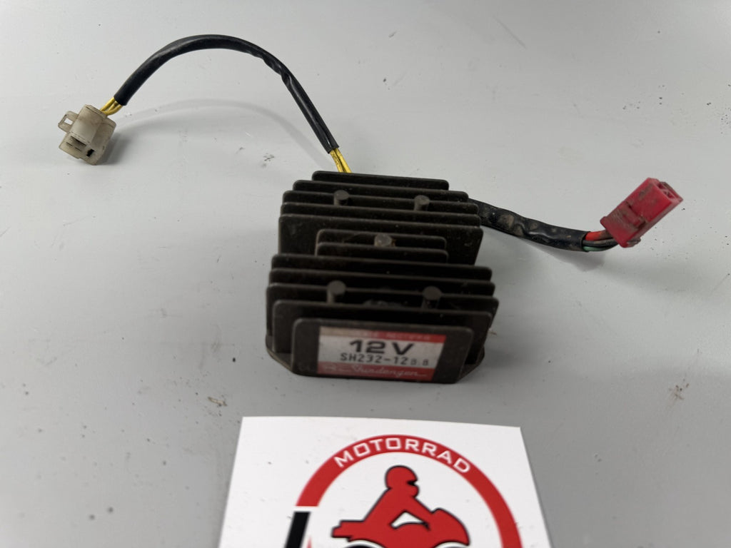 Honda CX500 Güllepumpe Gleichrichter Spannungsregler Electric