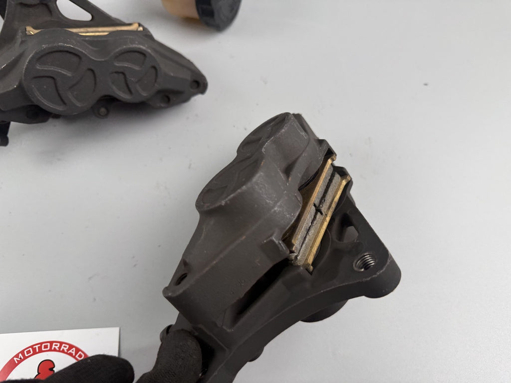Triumph Sprint 955i ST T695 Bremsanlage Brake Bremse Sattel Pumpe vorne front
