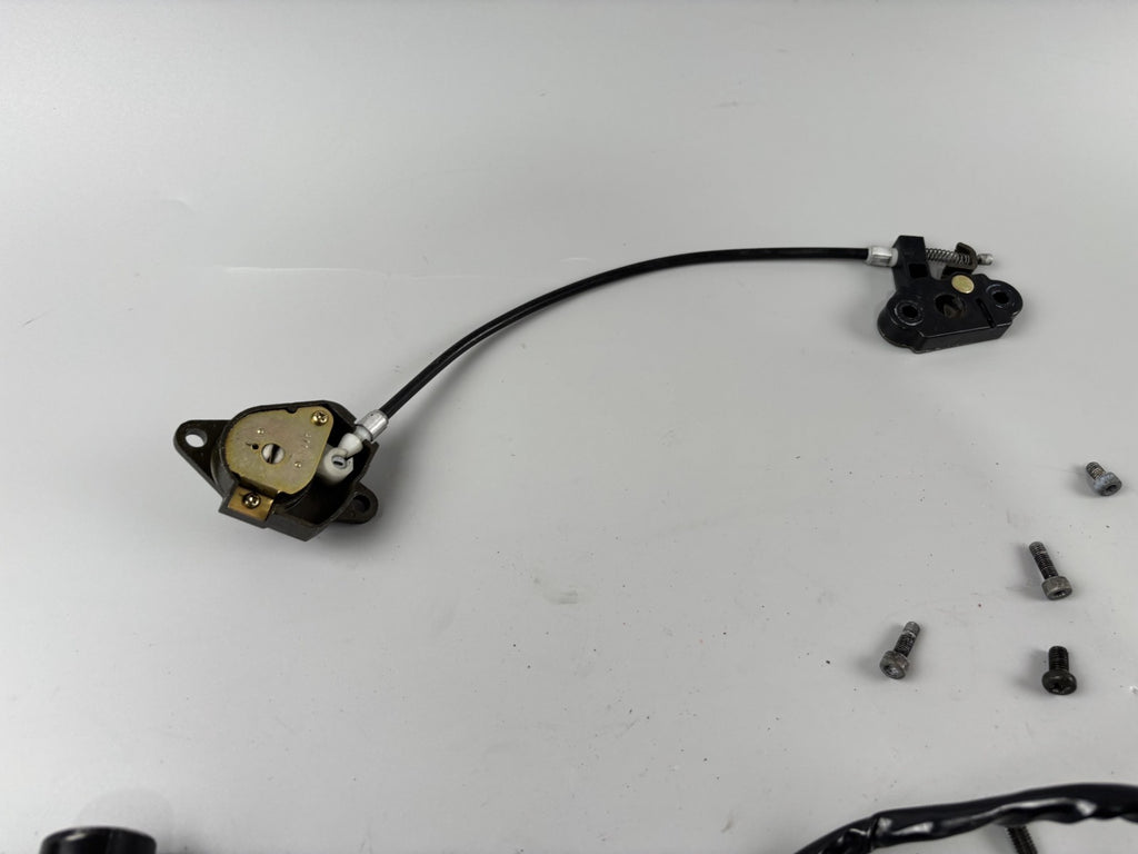 Kawasaki ZX6R ZX636 A 2002 Zündschloss Schlosssatz Key Lock Tankschloss Sitzbank