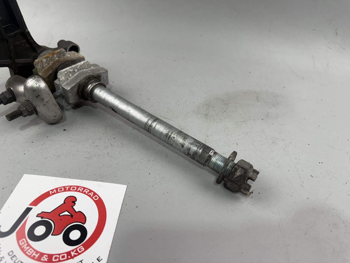 Kawasaki ER 6 N ER650A Achse Steckachse Hinterradachse Kettenspanner