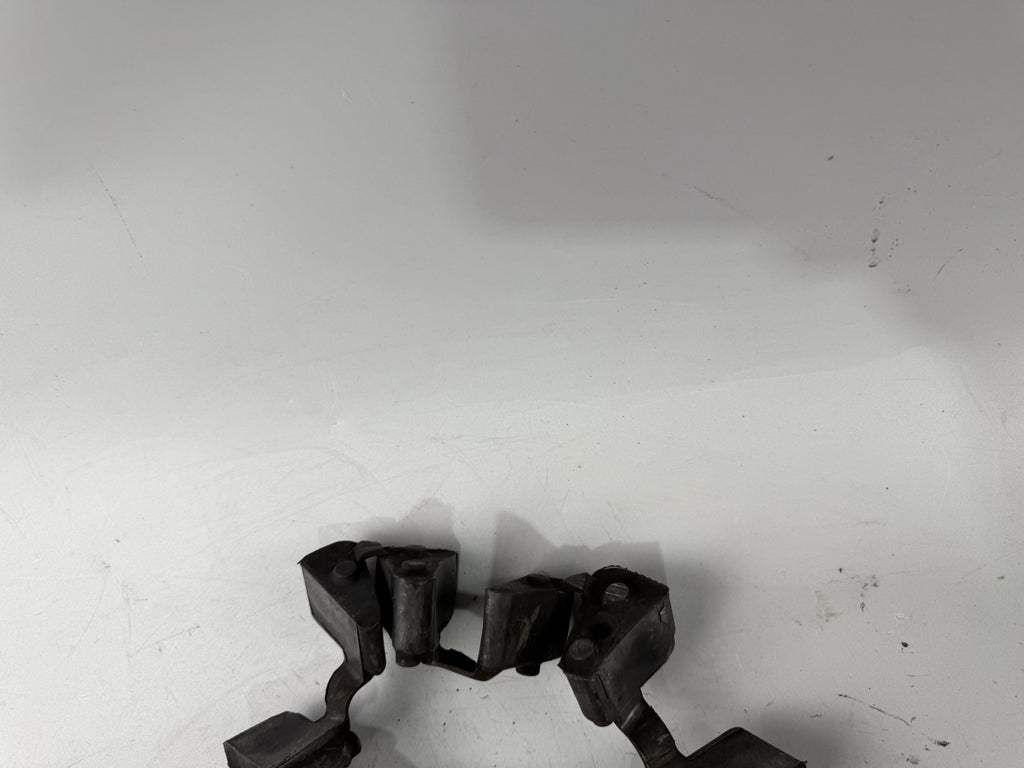 Triumph Speed Triple 900 T300B Ruckdämpfer Gummi Rubber Antrieb
