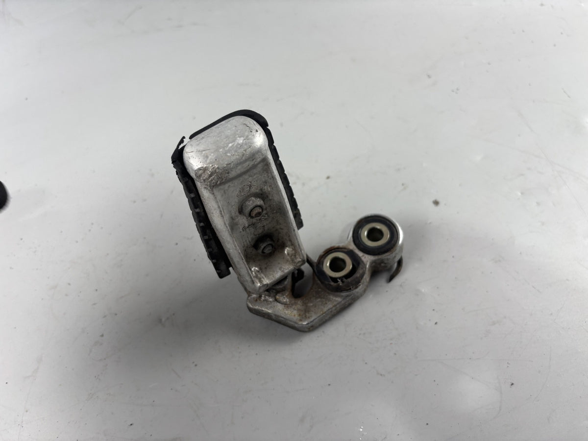 Yamaha XV535 3BR 2YL Virago Fußraste Foot Step Hangers links left vorne Fahrer