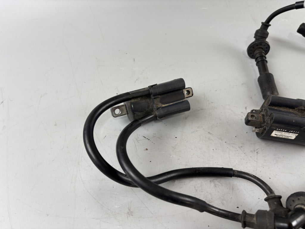Suzuki GSX-R 1100 W GU75C Zündspule Zündstecker Zündkabel Ignition