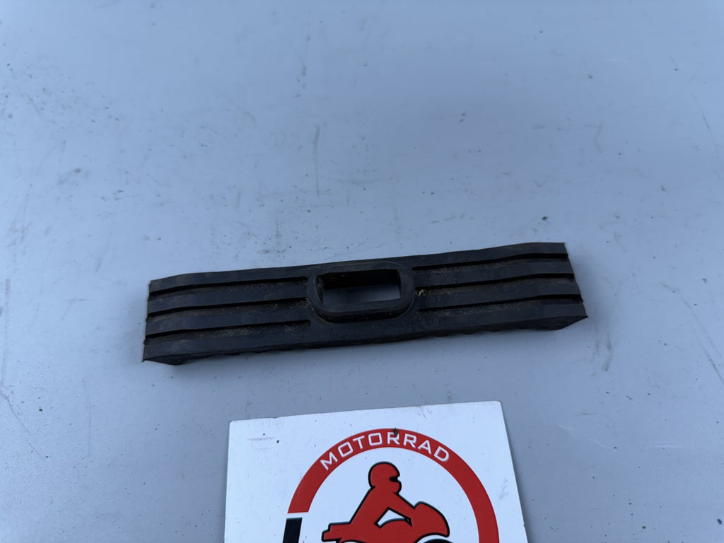 Yamaha XJ900 Diversion 4KM Tankgummi Rubber Vibrationsschutz