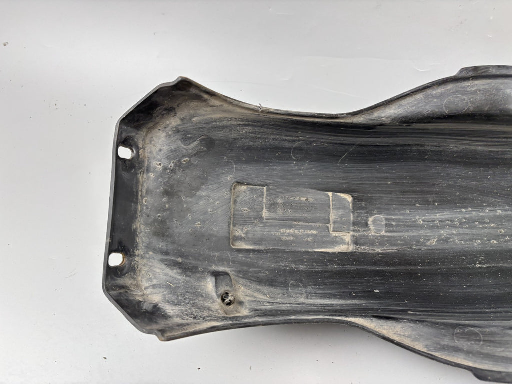 Honda CX500 C PC01 Güllepumpe Fender Radlauf Schutzblech Innenverkleidung