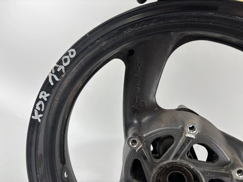 Yamaha XJR1300 RP02 Vorderradfelge Felge Rim Rad vorne front Reifen Rad