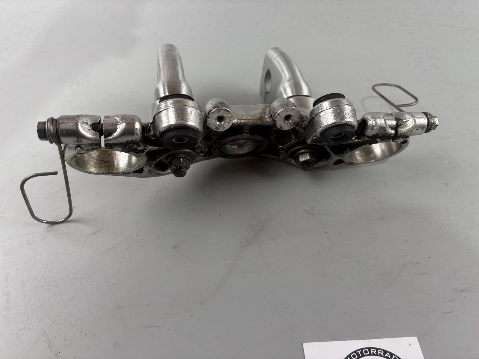 Yamaha XV1100 Virago 3LP Gabelbrücke Bridge Holder Halterung obere Gabelbrücke
