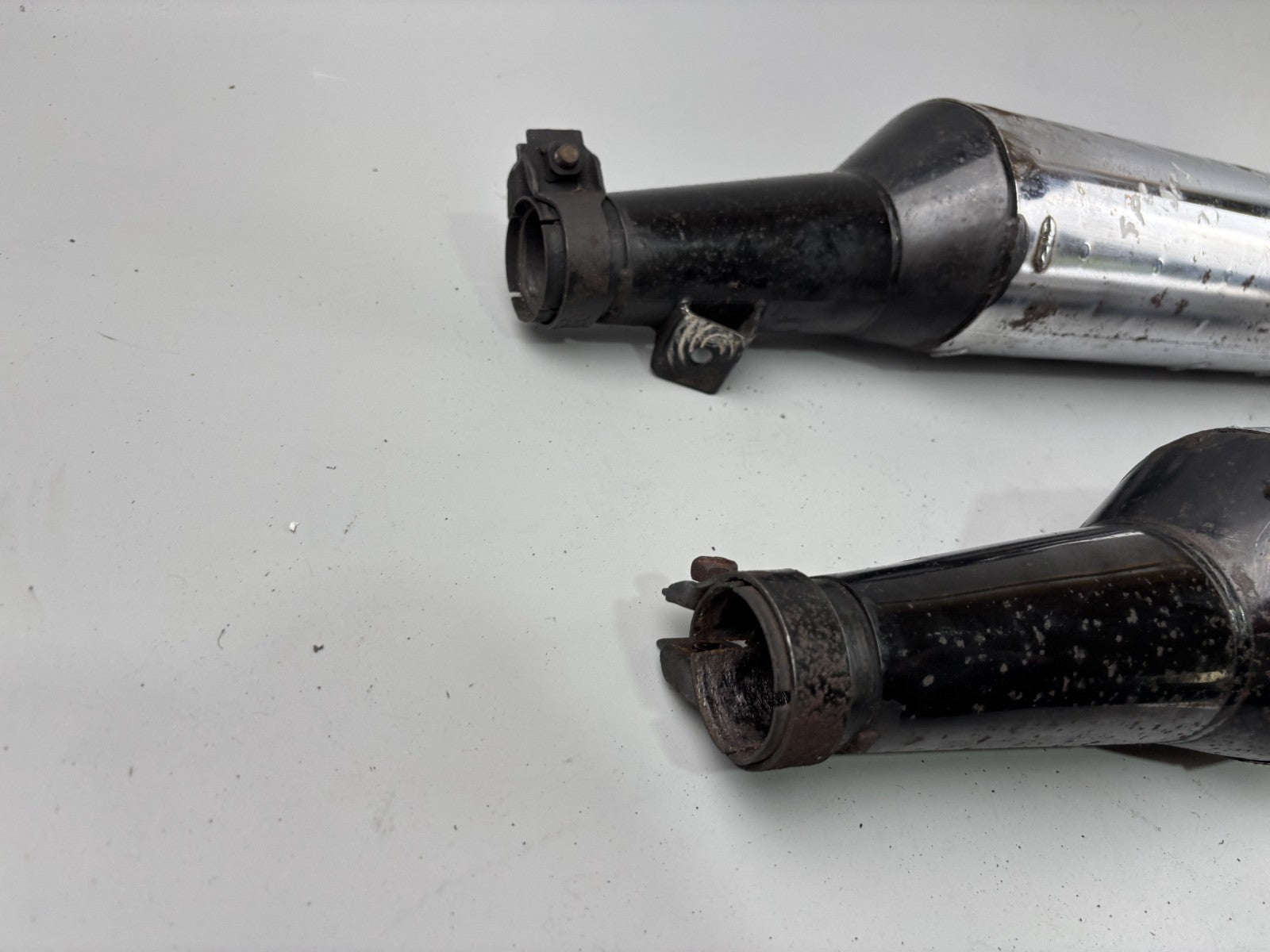Kawasaki EX500D GPZ500S Auspuff Endtopf Exhaust Schalldämpfer