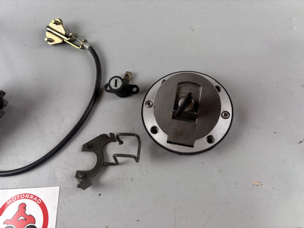 Yamaha XJ 900 Diversion 4KM Schlosssatz Schloss Zündschloss Key Lock Tank Sitz