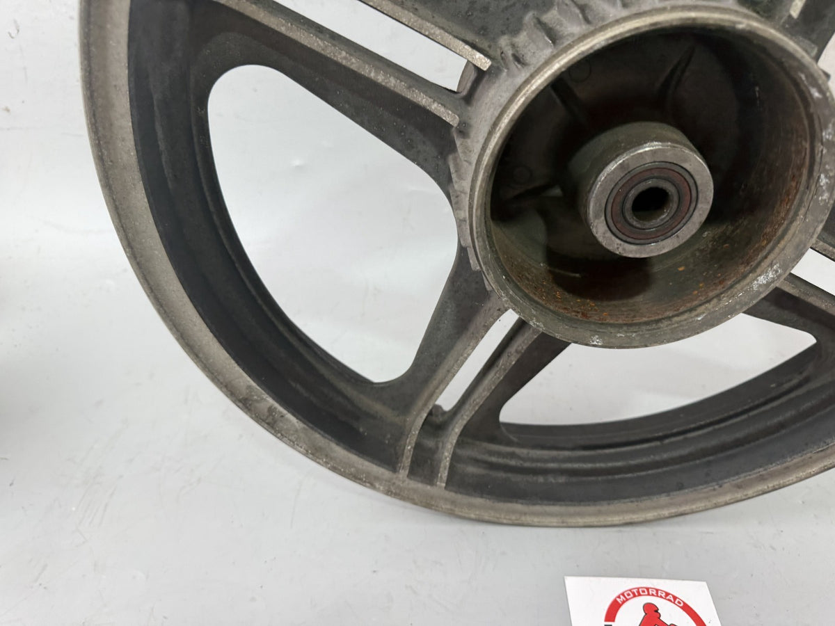 Honda CB 450 S PC 17 Hinterradfelge Wheel Felge hinten back Rad RIM