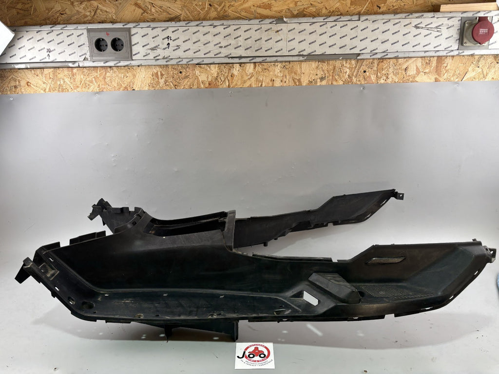 Yamaha Majesty 250 Fußmatte Innenverkleidung Pedale Cover Abdeckung unten Boden