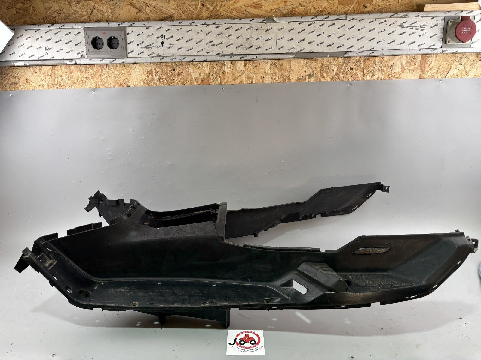 Yamaha Majesty 250 Fußmatte Innenverkleidung Pedale Cover Abdeckung unten Boden
