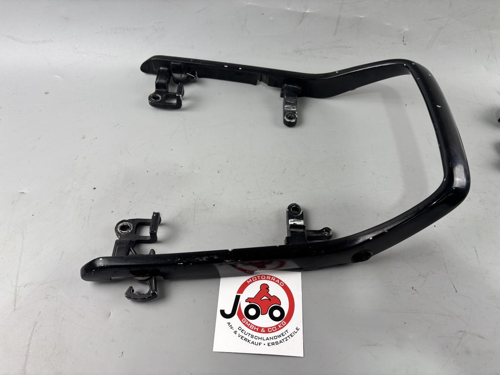 Honda CBR 1000F SC24 Soziusgriff Beifahrergriff Holder Halterung Spoiler