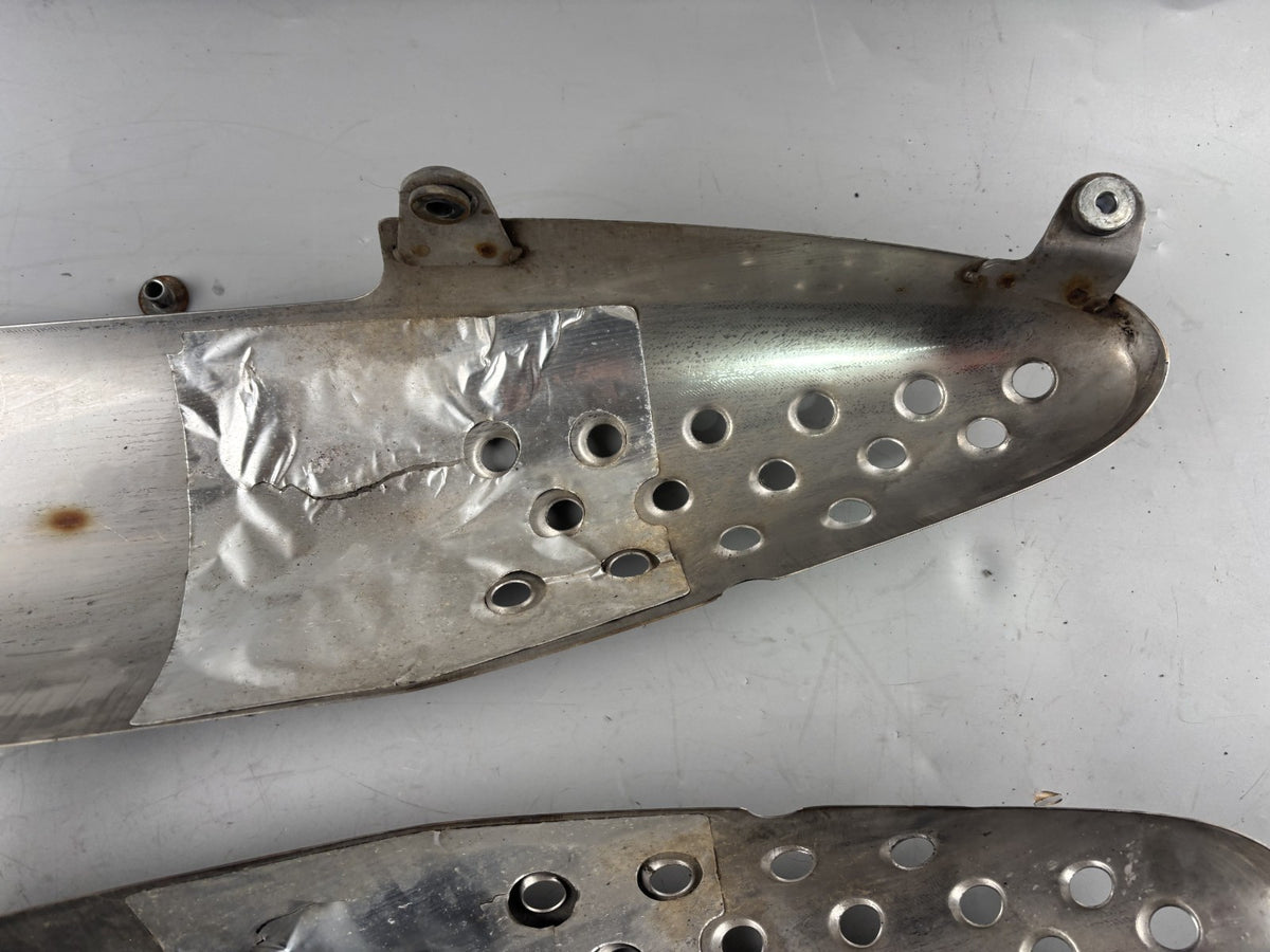 Honda SLR 650 Vigor FX 650 RD09 Auspuffblenden Blech Abdeckung Cover Deckel