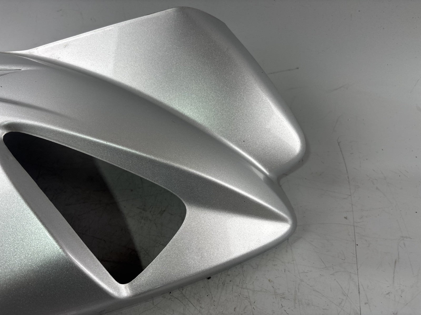 Honda CBF 600 S PC38 Kanzel Maske front Seitenverkleidung Cover Side rechts