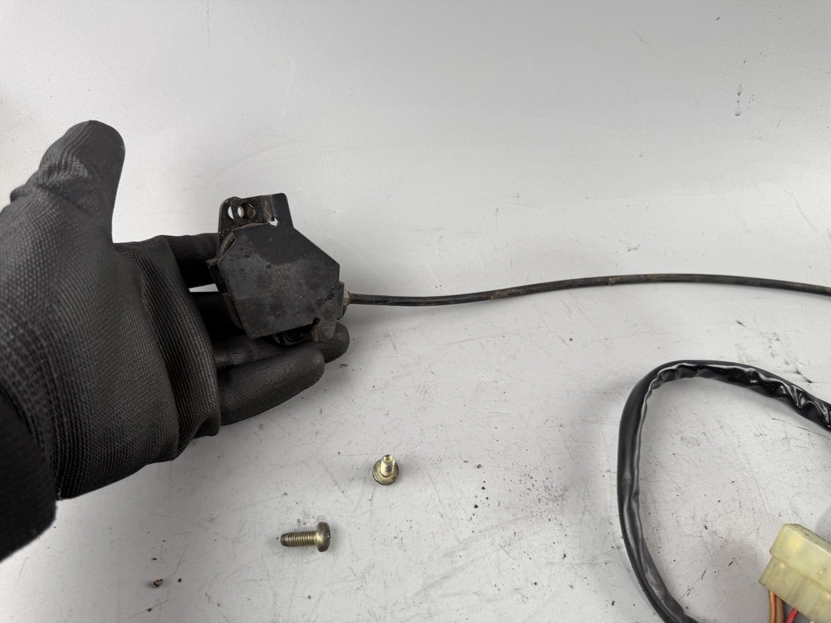 Triumph Speed Triple 900 T300B Schlosssatz Sitzbankschloss Key Lock Tankschloss