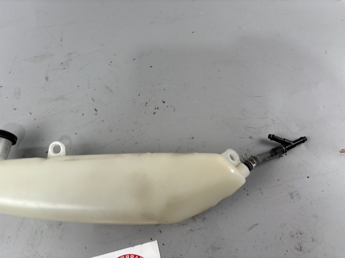Suzuki GSX 650 F FA WVCJ Ausgleichsbehälter Flüssigkeitsbehälter Tank