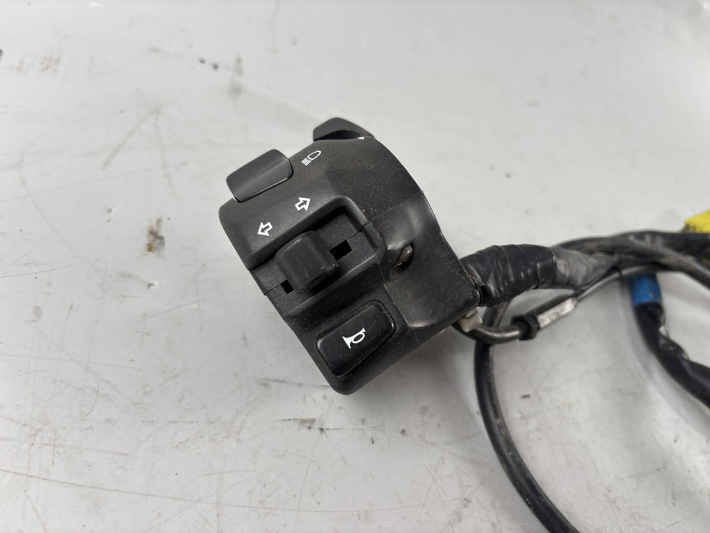 Suzuki GSX 750 AE Inazuma Lenkerschalter links left Handlebar Choke Switch