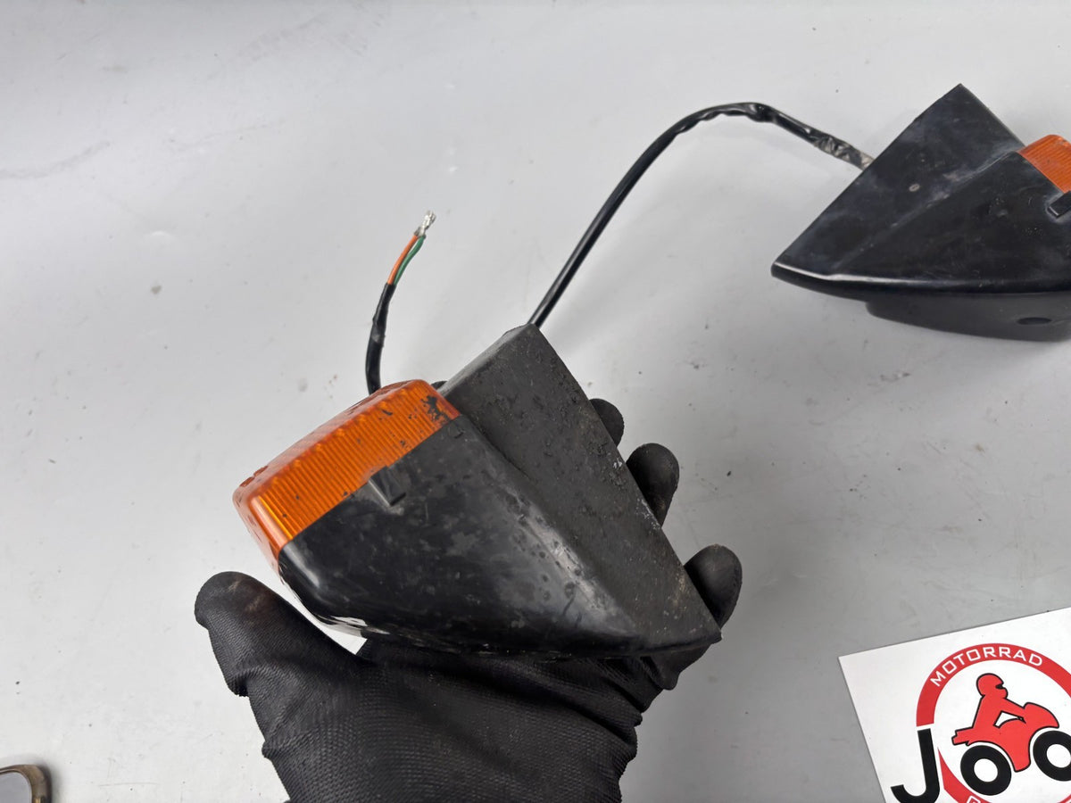 Honda CBR 1000F SC24 Blinker Blinkerpaar hinten back Lighters Licht Lampe