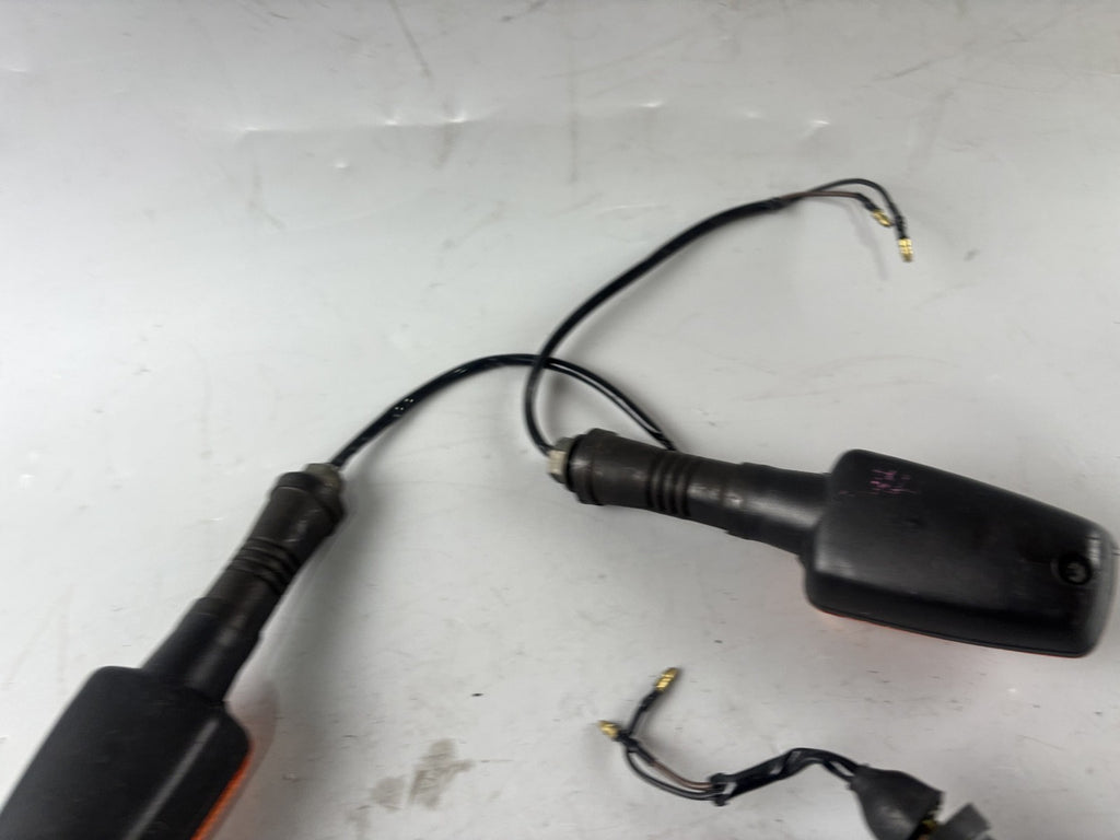 Yamaha XJ 900 Diversion 4KM Blinkerpaar Blinker Signal Licht Lampe Blinkerset