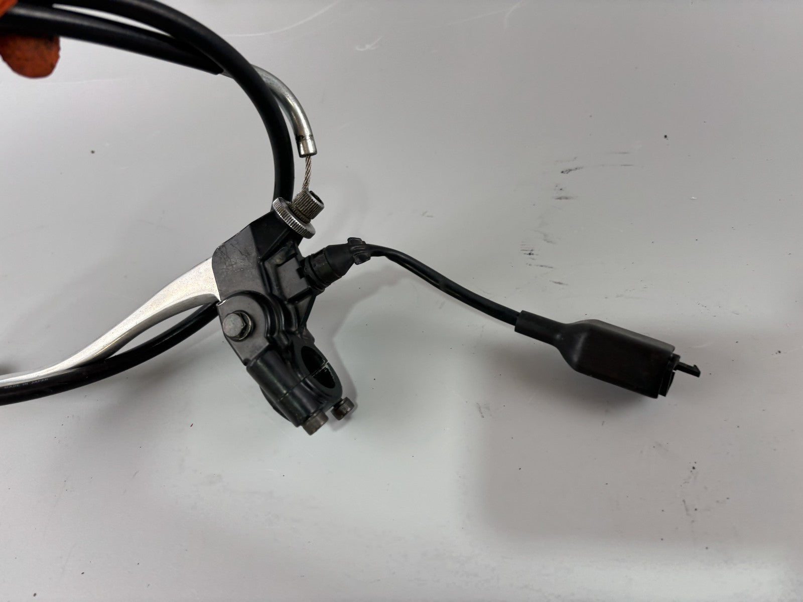 Triumph Daytona 955 T 595 Kupplungsarmatur Clutch Kupplungseinheit Hebel