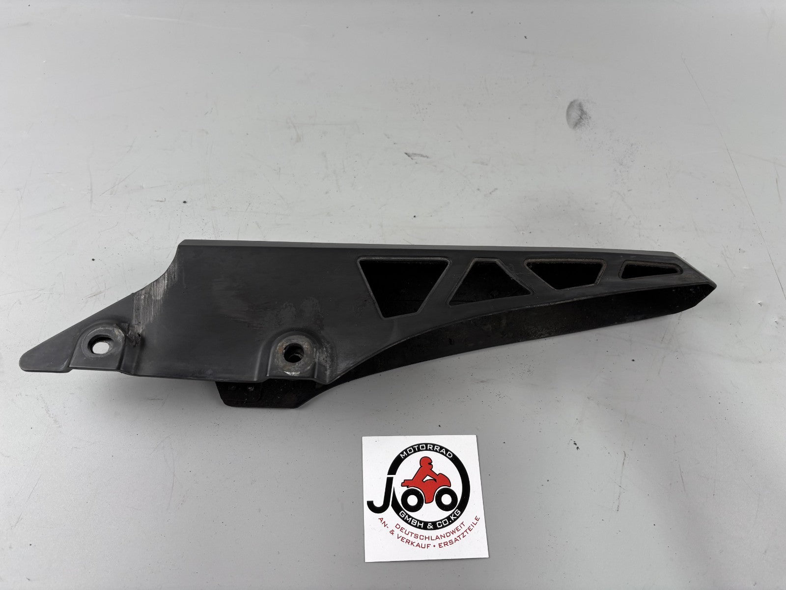 Suzuki GSX 750 F AK11 Kettenschutz Chain Cover Abdeckung
