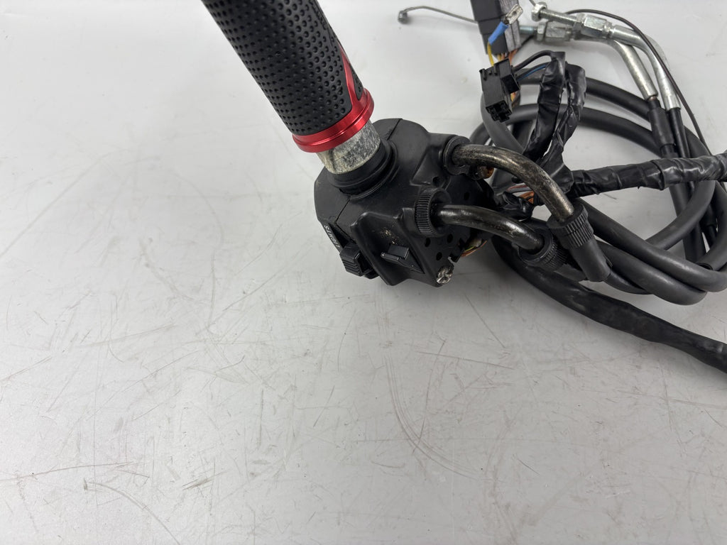 Suzuki GSX-R 750 W GR7BB Lenkerschalter Handlebar Switch rechts right