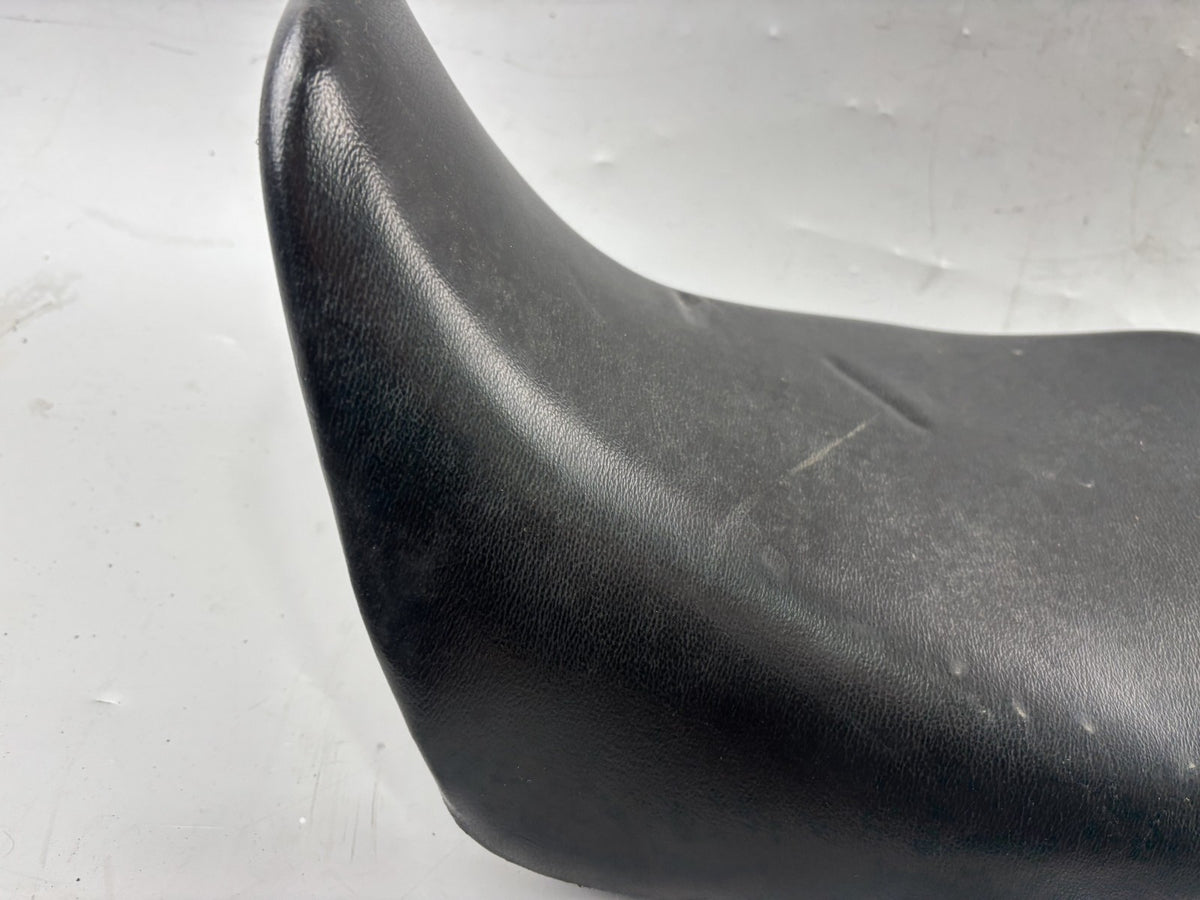 Suzuki VX 800 VS51B Sitz Sitzbank Seat Sitzkissen Sitzbezug